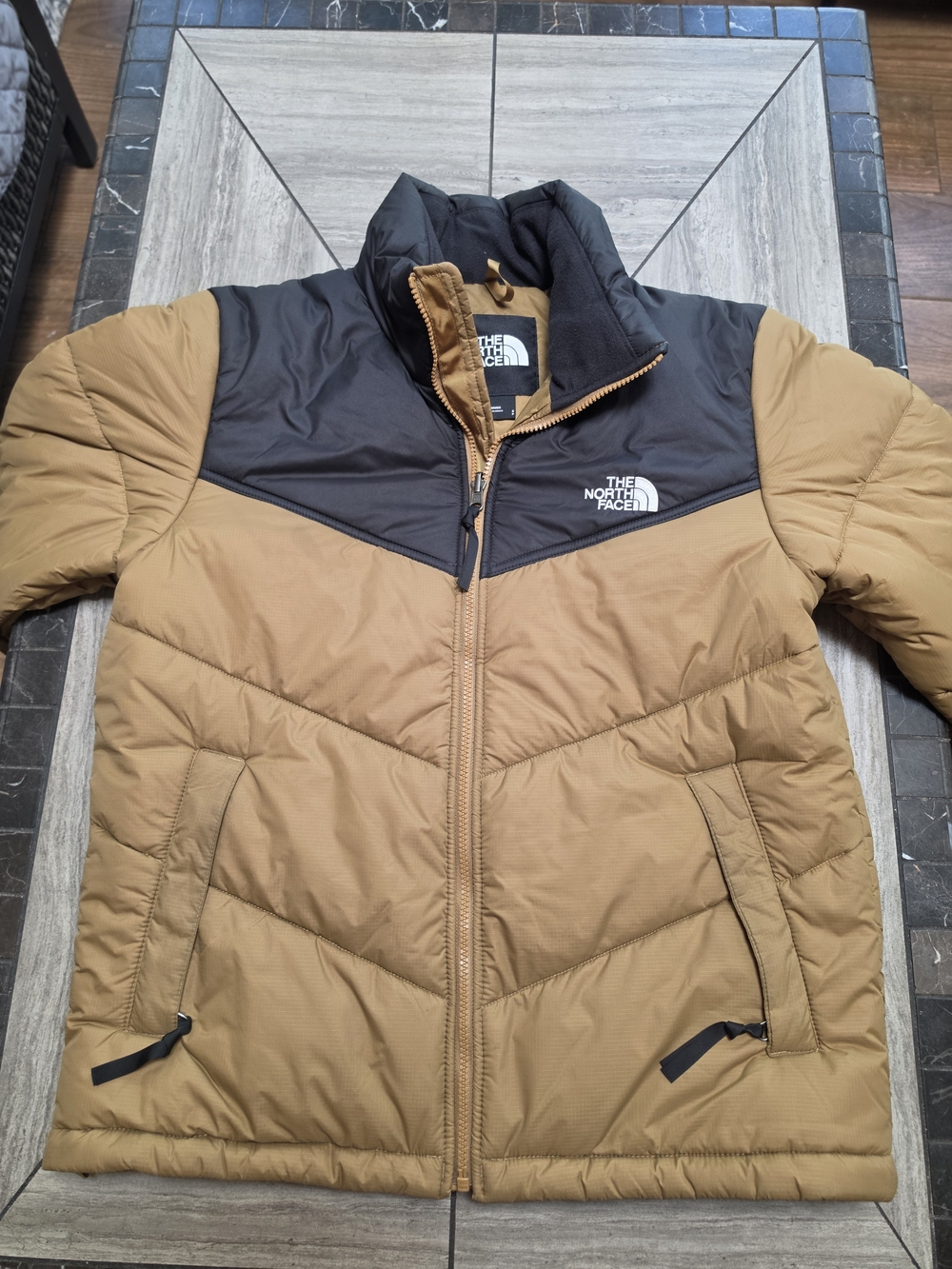 The North Face Men's Insulated Puffer Jacket - Tan/Black
